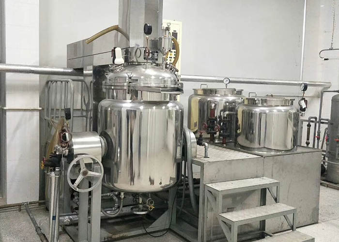 二手乳化機(jī)54522557343611337