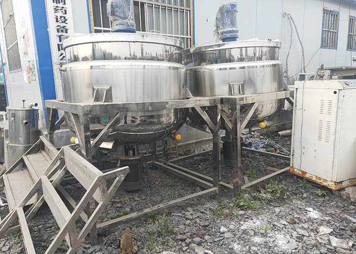 二手化妝品設(shè)備07