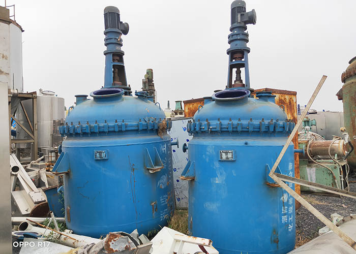 二手搪瓷反應(yīng)釜682111980780845637