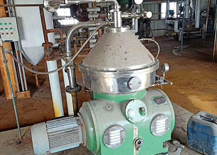 二手進(jìn)口碟式離心機(jī)272537454489806760