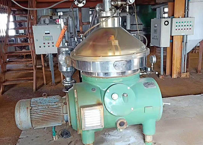 二手碟式離心機(jī) 2223187137330282133