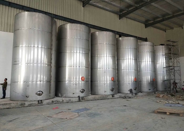 二手不銹鋼儲(chǔ)罐