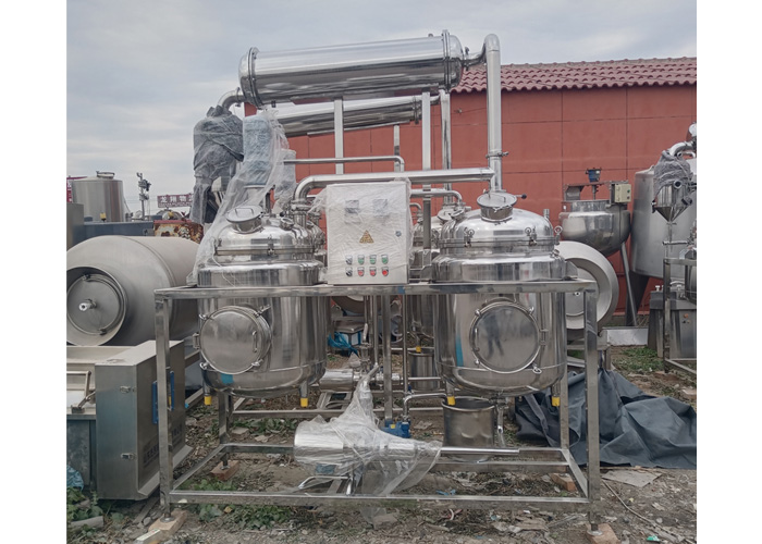 玫瑰油提取機(jī)組