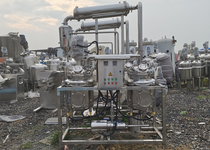 電加熱濃縮提取機(jī)組